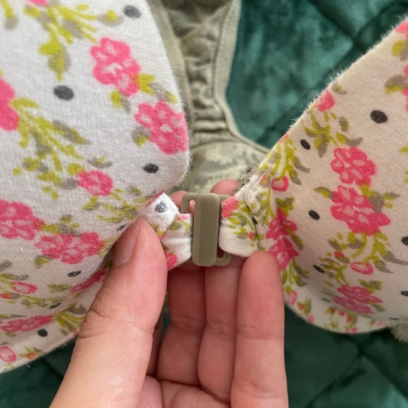 Bra - Picture 3 of 4